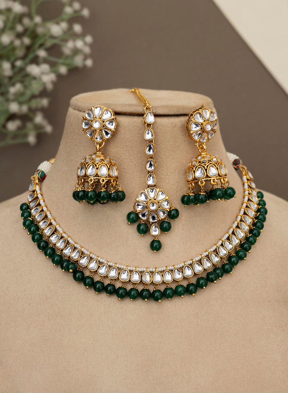 Samiksha Necklace