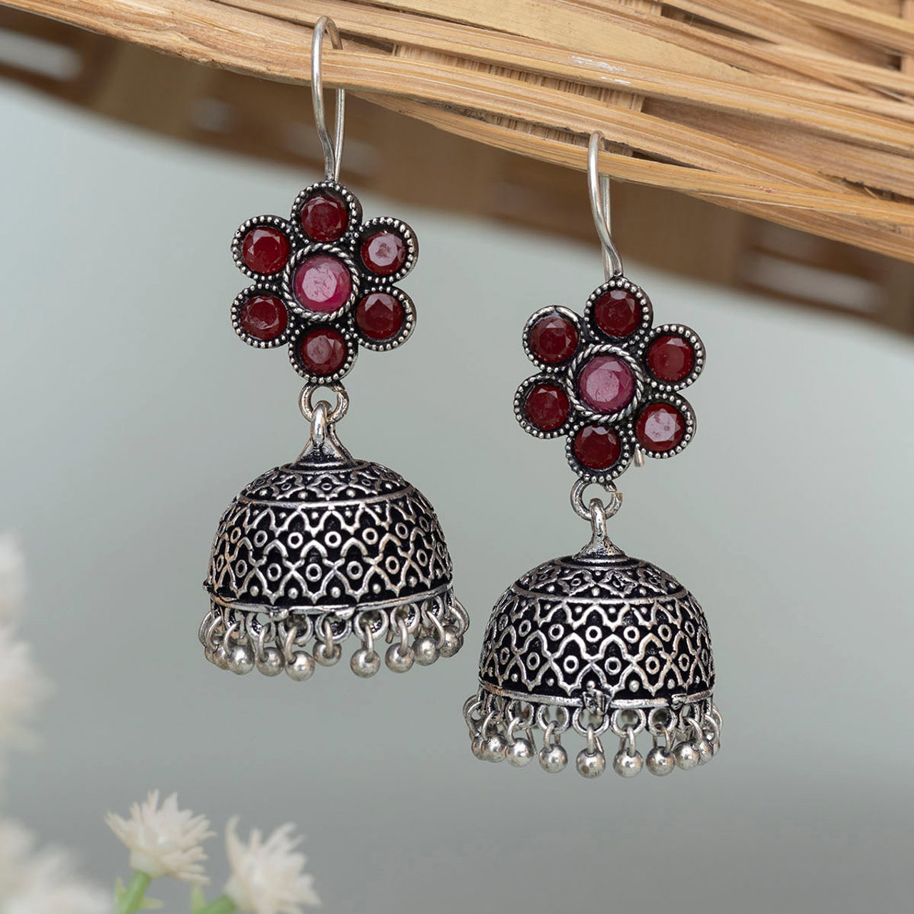Zareen Jhumka