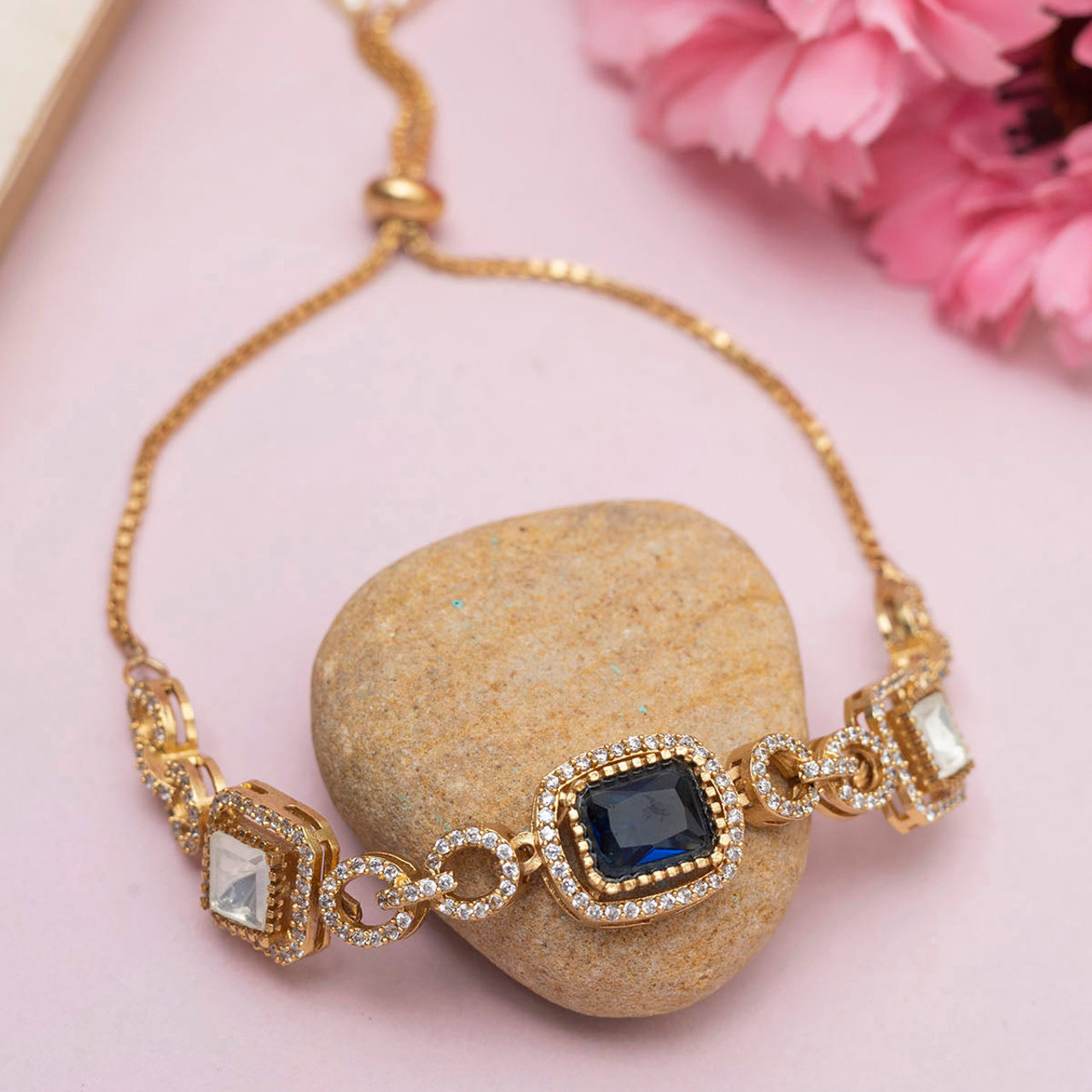 Vidya Bracelet